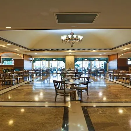 Курортный комплекс Crystal Family & 5*