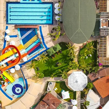 Crystal Family & Resort 5*