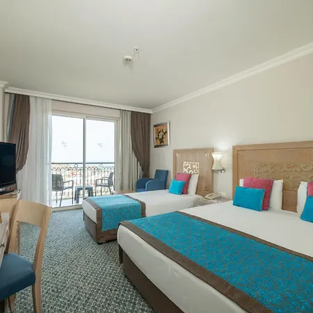Crystal Family & Resort Belek
